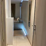 Golden Nook - Modern With Balcony Podgoriçe