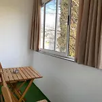 Golden Nook - Modern With Balcony Podgoriçe