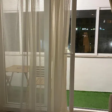 Apartmán Golden Nook - Modern With Balcony